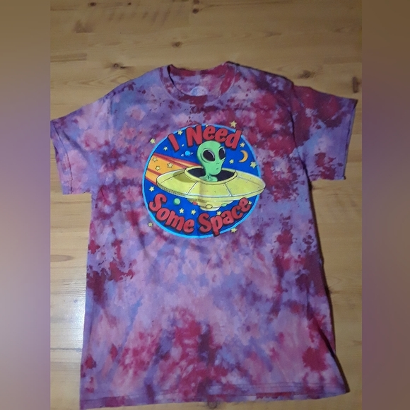 New custom Dyed alien tee - Picture 3 of 8